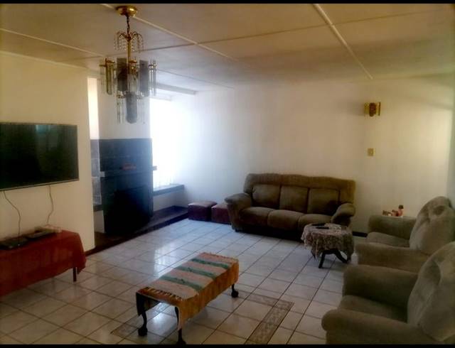 3 BEDROOM HOUSE FOR SALE IN SASOLBURG EXT 23